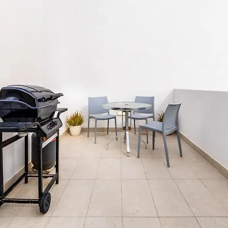 Penthouse With Kitchenette And Side Seaview At The New Olo Living Saint Julian's