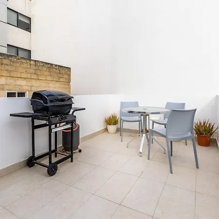 Penthouse With Kitchenette And Side Seaview At The New Olo Living
