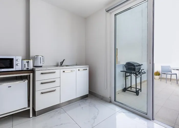 Penthouse With Kitchenette And Side Seaview At The New Olo Living