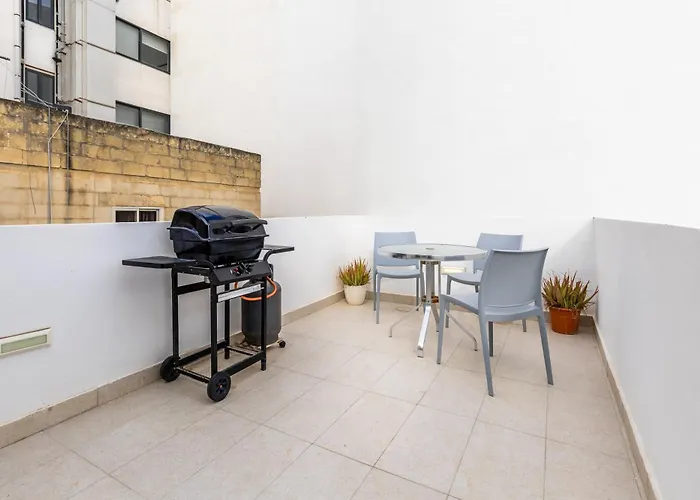 Penthouse With Kitchenette And Side Seaview At The New Olo Living